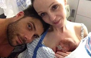 Partorisce prematuramente negli USA e deve pagare un conto salato