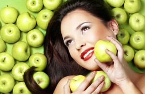 Emani, la bellezza vegana approda in Europa