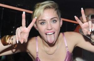 Miley Cyrus: sex tape con Patrick Schwarzenegger