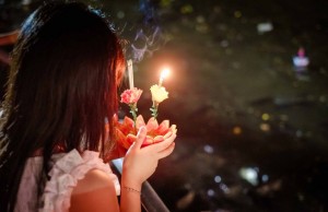 Loy Krathong, uno spettacolo che vi lascerà senza fiato (FOTO)