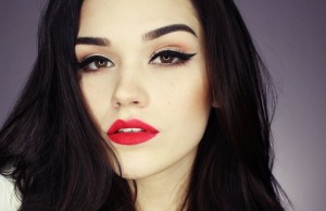 Digital make-up artist, un trucco da star in 30 secondi (FOTO)