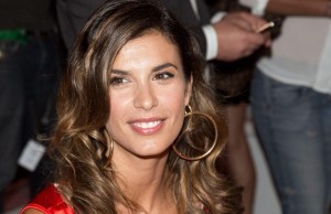 Elisabetta Canalis e quello strano scatto su Instagram (FOTO)