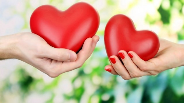 Come-nasce-l-amore-cuori