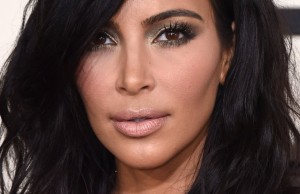 Come fare il contouring alla Kim Kardashian (VIDEO)