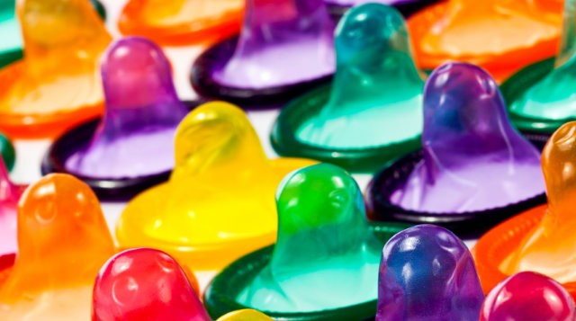 Il preservativo cambia colore a contatto con le malattie preservativo
