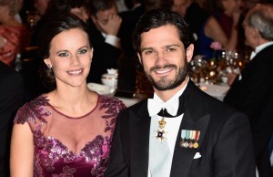 Svezia, Carlo Filippo sposa l’ex modella Sofia Hellqvist (FOTO)