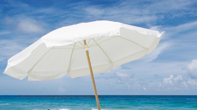 Relax sotto l'ombrellone relax sotto l'ombrellone
