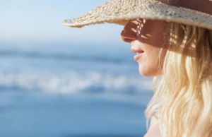 Come proteggere i capelli dal sole