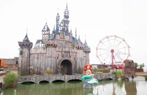 Dismaland, il mistero diventa un parco firmato Banksy (FOTO)