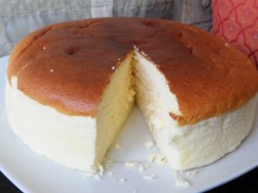 Solo 3 ingredienti, la torta più semplice del mondo (LA FOOD BLOGGER)