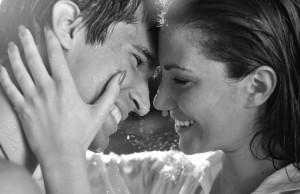 Cuore e fiducia uniti dai battiti cardiaci