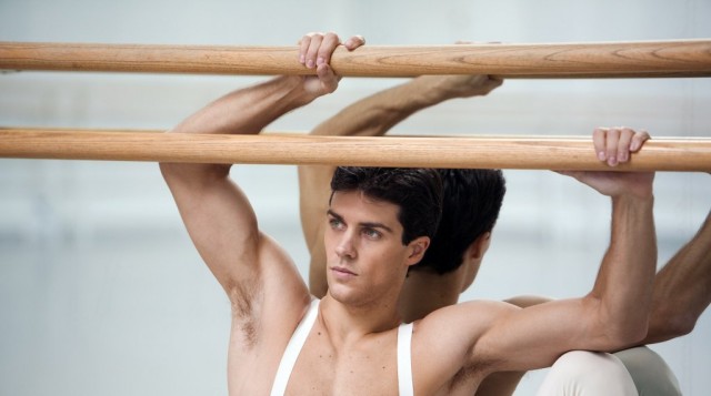 Roberto Bolle, finalmente svelato il suo amore (FOTO)