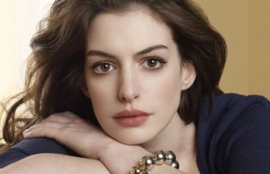 Buon compleanno Anne Hathaway (FOTO)