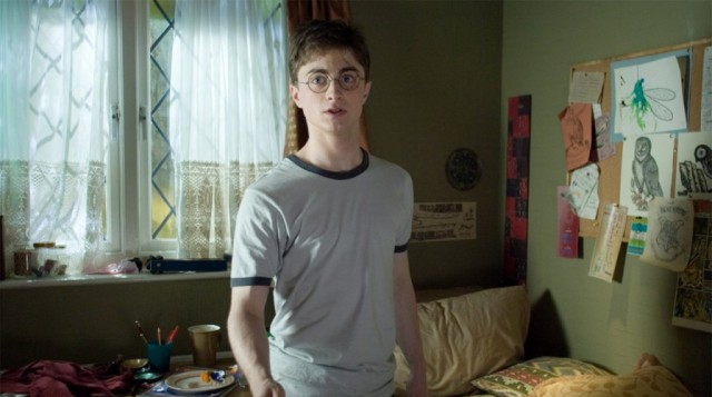 Harry_nella_sua_camera