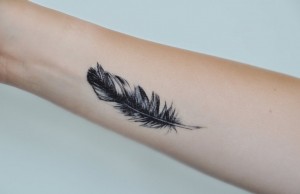 Tattoo piumati: più di 30 idee (FOTO)