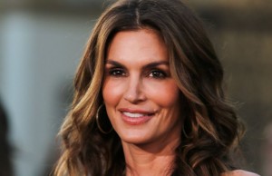 Buon compleanno Cindy Crawford (FOTO)