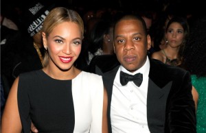 Super Bowl: Jay-Z regala dieci mila rose a Beyoncè (FOTO)