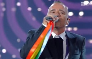 Sanremo, seconda puntata: tornano i nastri arcobaleno (FOTO)