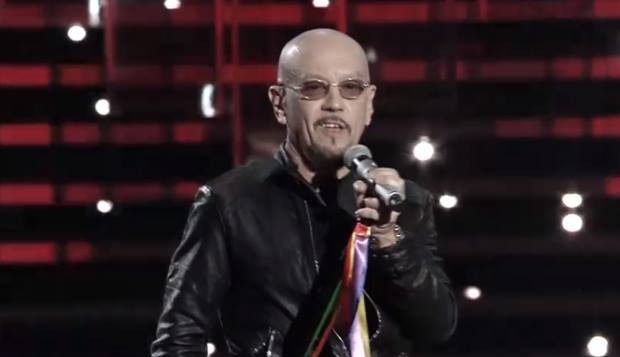 Sanremo 2016: nastri arcobaleno per le unioni civili