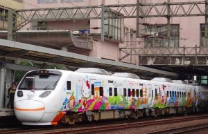 Furti sul treno di Hello Kitty (FOTO) Il treno di Hello Kitty