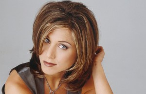 Il rossetto marrone che piace alle celebrità (FOTO)