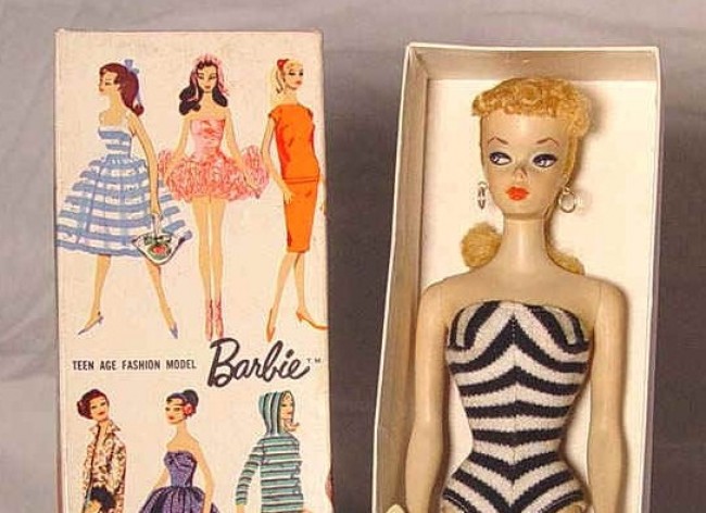 Il 9 Marzo del 1959 nasceva la prima Barbie (FOTO)