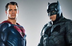 Batman v Superman: sfida sexy tra Ben Affleck e Henry Cavill (FOTO)