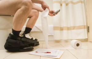 Smartphone: non utilizzatelo in bagno