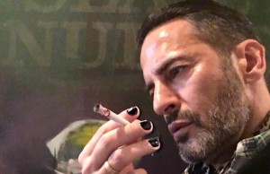 Smalto per uomini, la nuova moda di Marc Jacobs (FOTO)