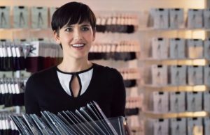 10 tragedie che le commesse affrontano tutti i giorni