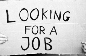 Giovani italiani: disoccupati e battuti dagli anziani sprint