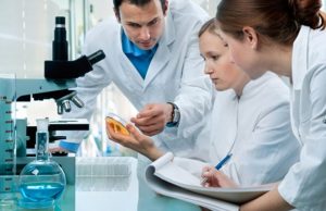 Tumori: la probabilità aumenta con il livello d’istruzione