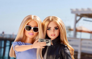 Tutte le Barbie ispirate a personaggi famosi (FOTO)