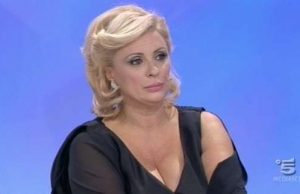 Tina Cipollari di nuovo a Uomini e Donne, con una sorprendente rivelazione