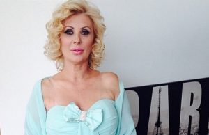 Tina Cipollari: nuovo amore e scontri con Gemma Galgani Tina Cipollari