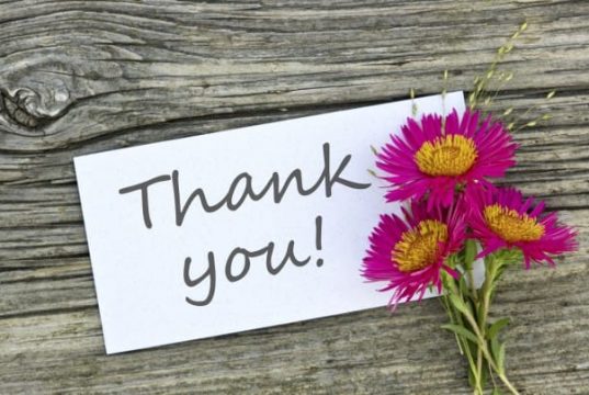 Bon ton 2018: la gentilezza è ancora di moda? Bon ton 2018