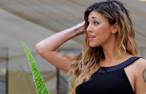 Belen tatuaggio per Corona, bugie bianche e segreti svelati Belen tatuaggio