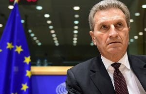 Euro sì o no? Il passo falso di Oettinger verso gli italiani Euro