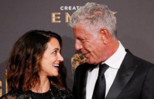 Asia Argento: il dolore per il suicidio del fidanzato Anthony Bourdain Asia