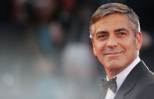 George Clooney ad Olbia: incidente durante le riprese della nuova serie tv George Clooney