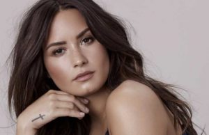 Lovato Demi ricoverata in ospedale per overdose da eroina Lovato Demi