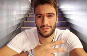 Striscia la notizia: ex velino contro Paola di Benedetto Striscia la notizia