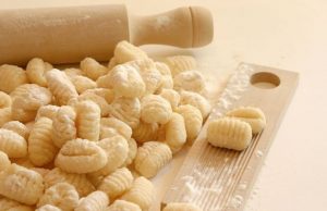 Gnocchi ricette semplici: come farli, condimenti e consigli Gnocchi ricette semplici