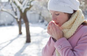 Mani e piedi freddi: cause e rimedi naturali Mani e piedi freddi