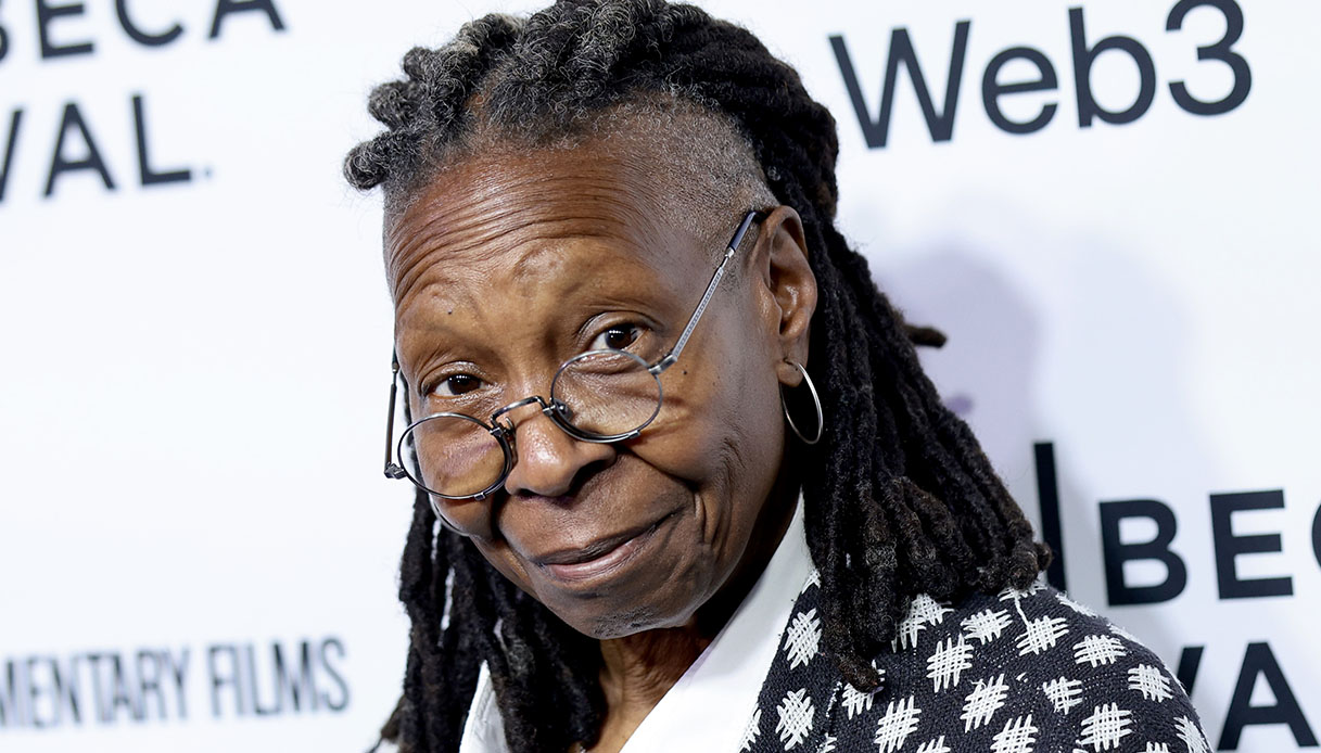 Whoopi Goldberg senza freni: politica bollente, gaffe virali e una soap italiana nel futuro
