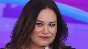 Romina Carrisi lo sfogo choc a Verissimo e il caos a Belve