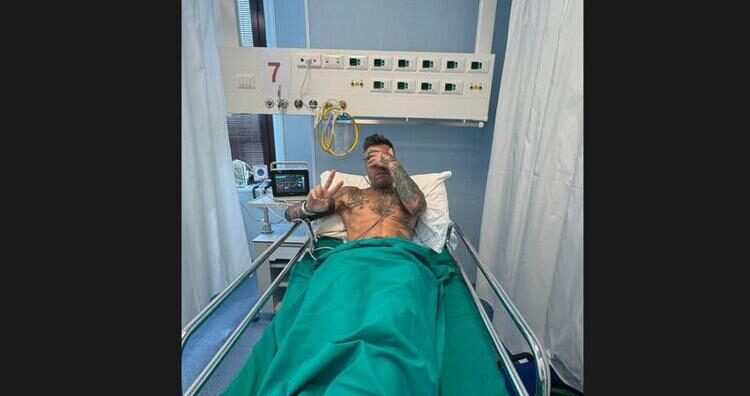 Fedez ricoverato d’urgenza: cosa è successo davvero al rapper e come sta oggi