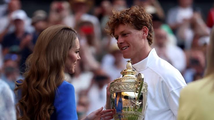 Sinner vince Wimbledon 2026 davanti a Kate e William: finale da sogno tra tennis e royal gossip