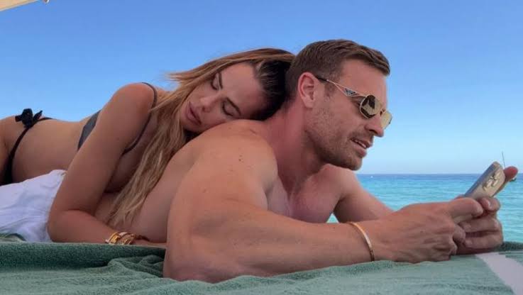 Ilary Blasi si sposa con Bastian: nozze a Ravello, Totti fuori dalla lista e un dettaglio che fa discutere